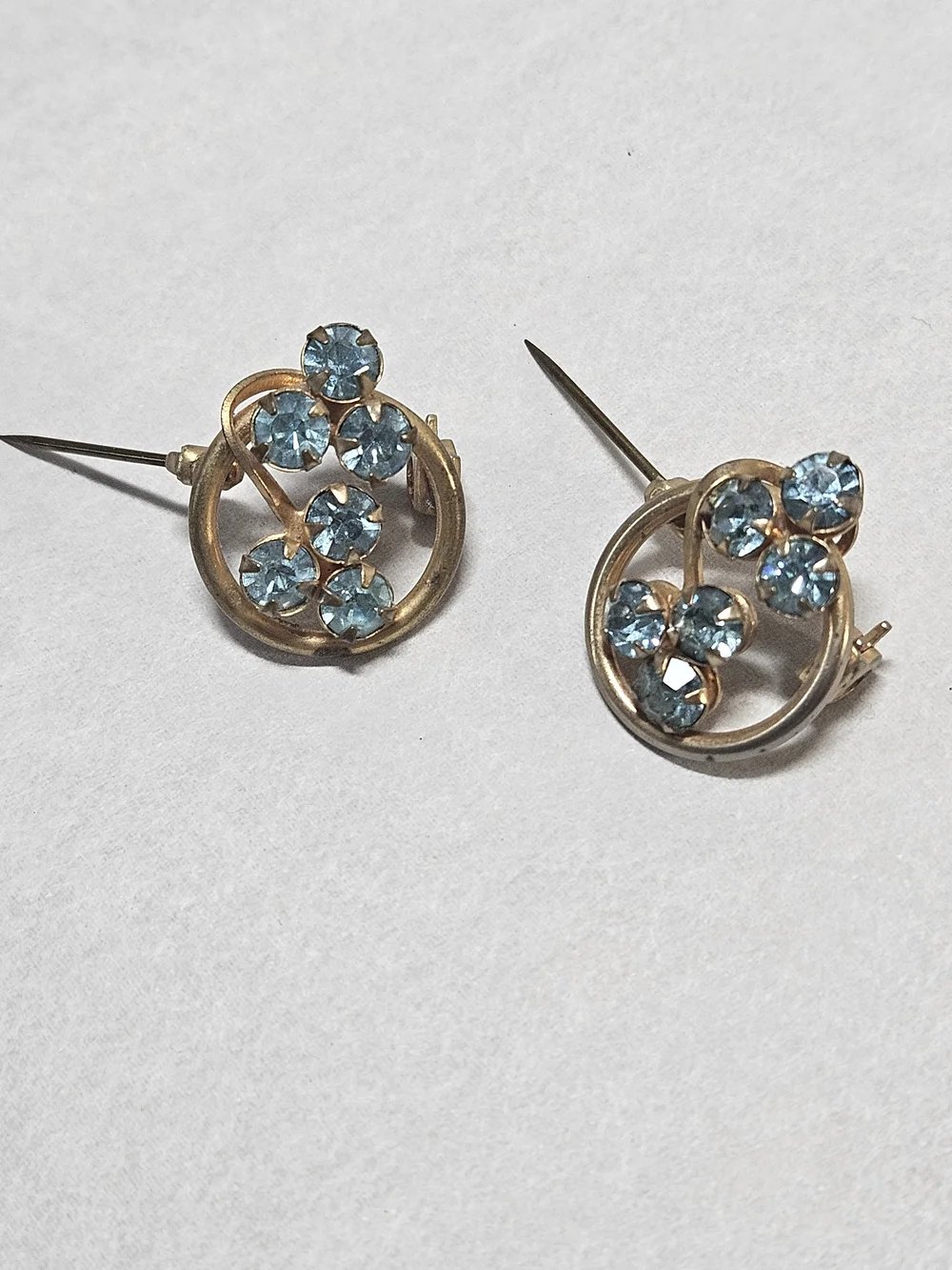 2 Vintage Light Blue Rhinestone Ladies  Circular Pins Brooch 1950's
